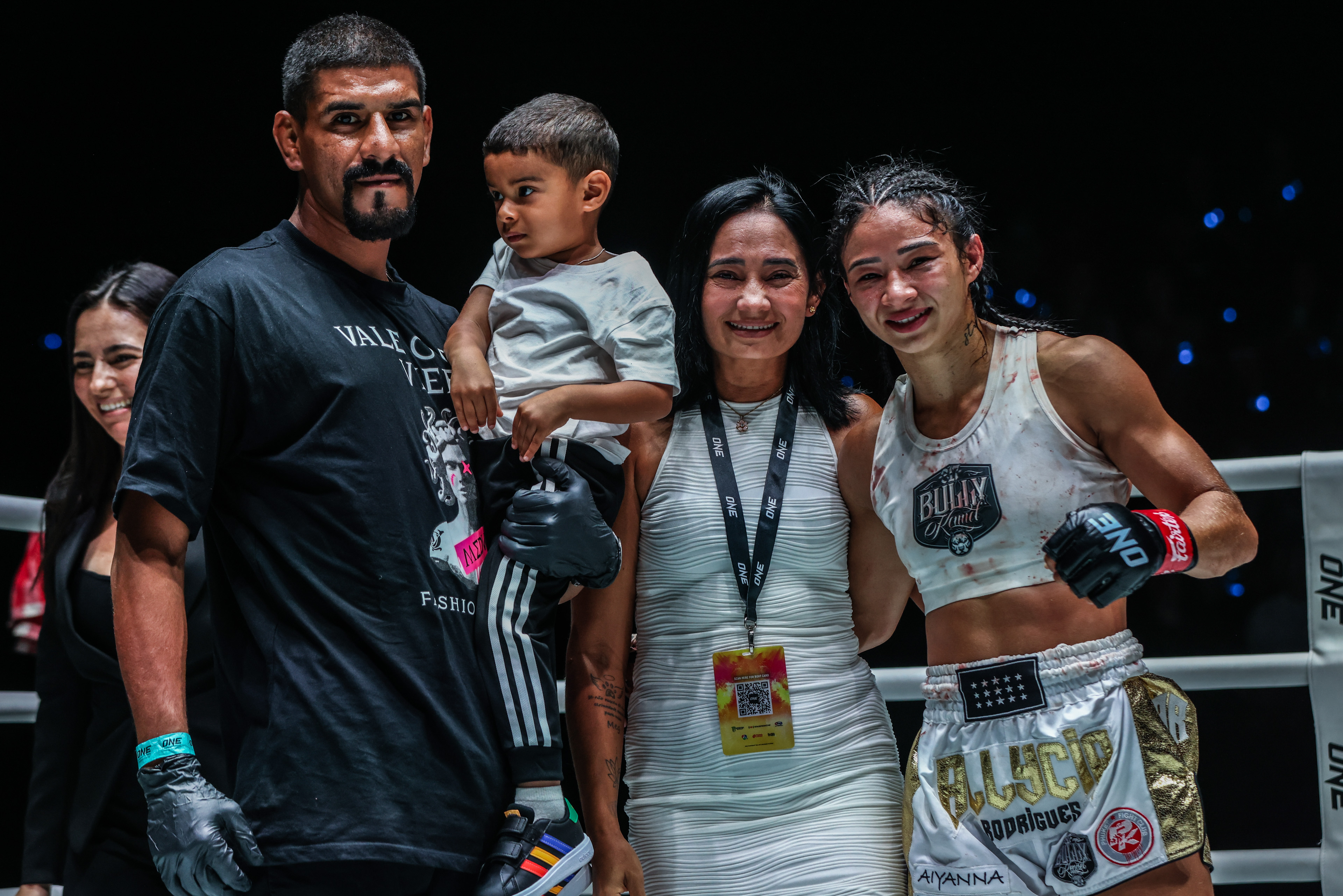 Allycia Hellen Rodrigues Cristina Morales ONE Fight Night 20 37