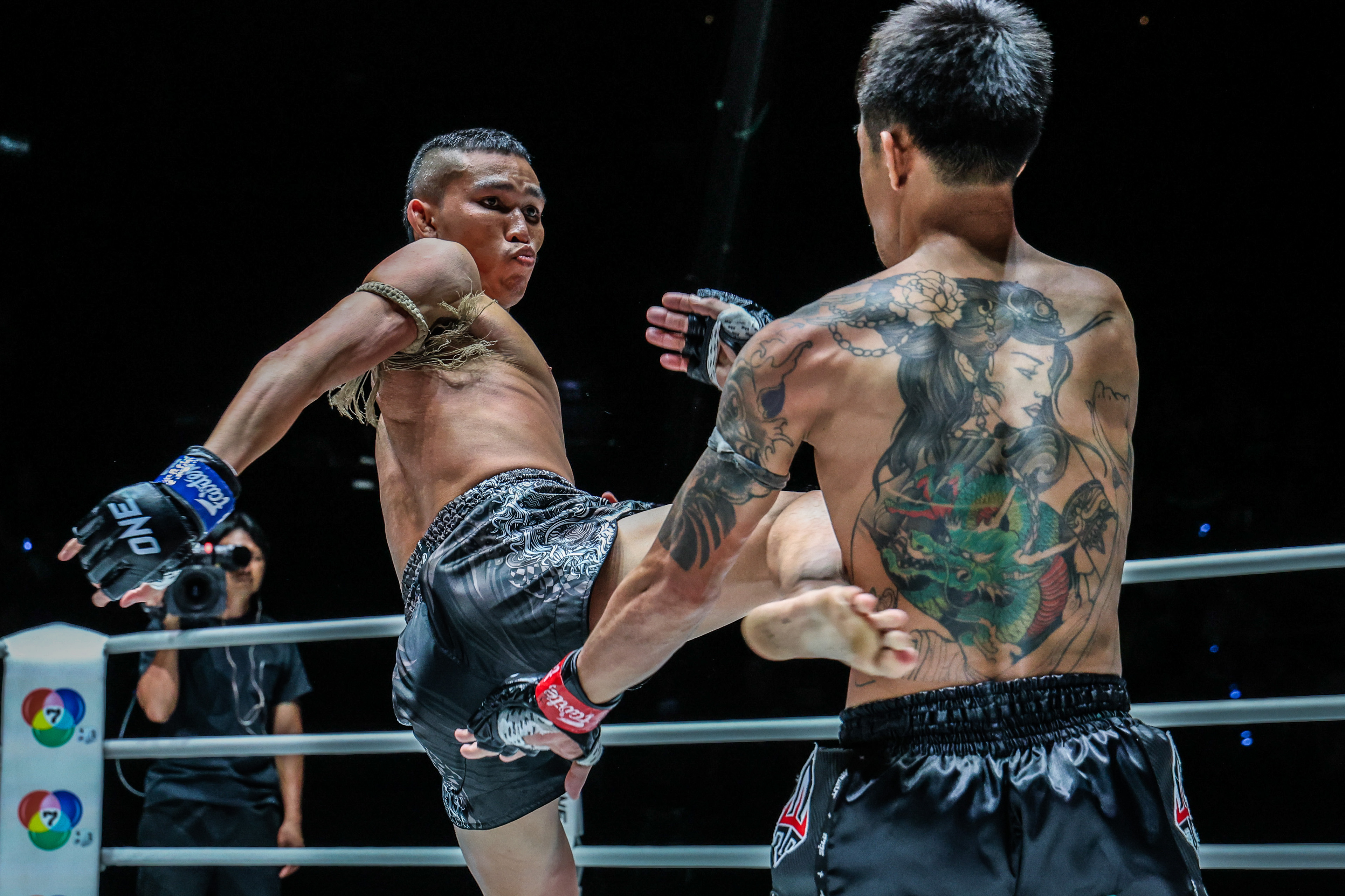 ET Wankhongohm MBK Mongkolkaew Sor Sommai ONE Friday Fights 62 10