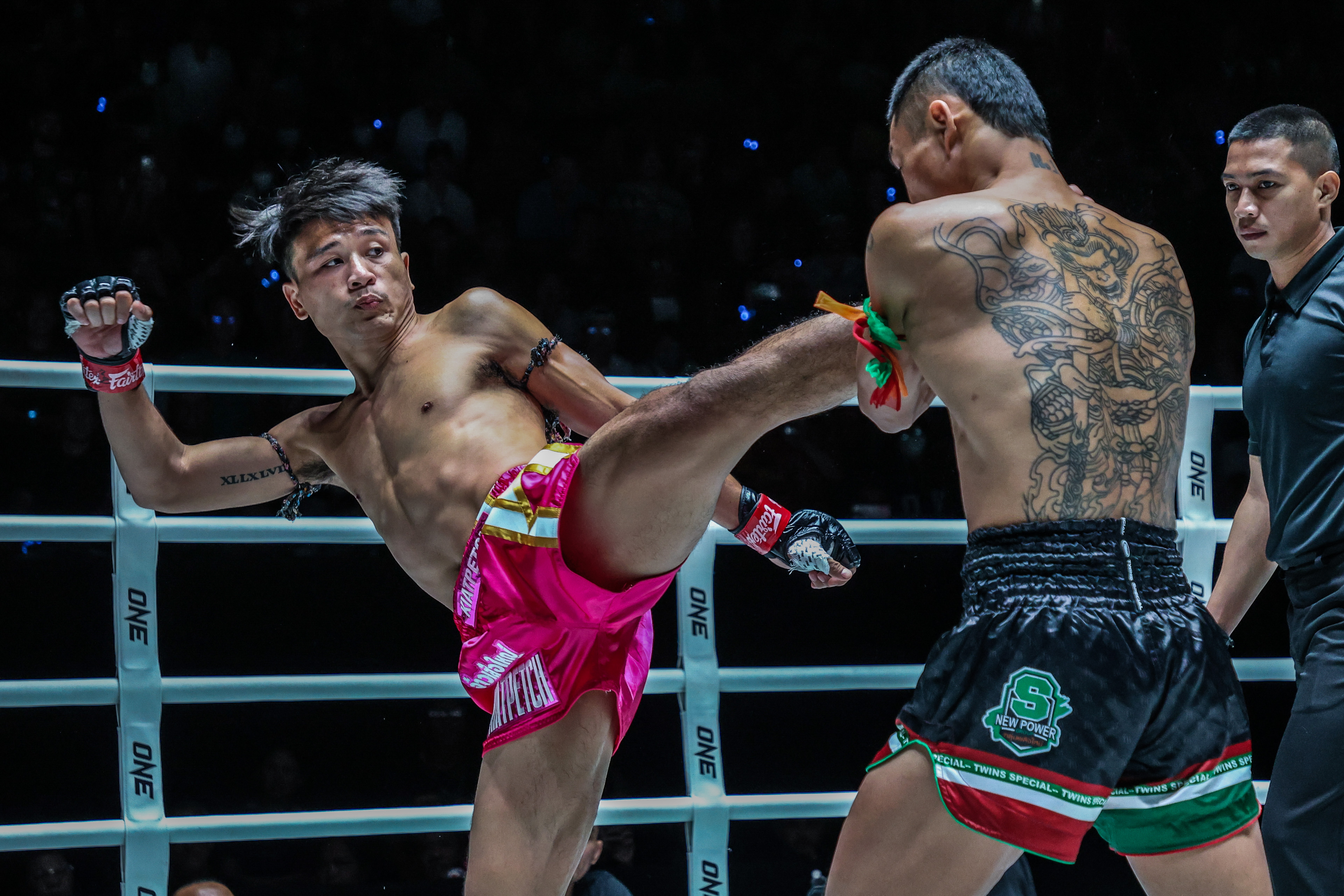 Jaosuayai Mor Krungthepthonburi Puengluang Baanramba ONE Friday Fights 65 19