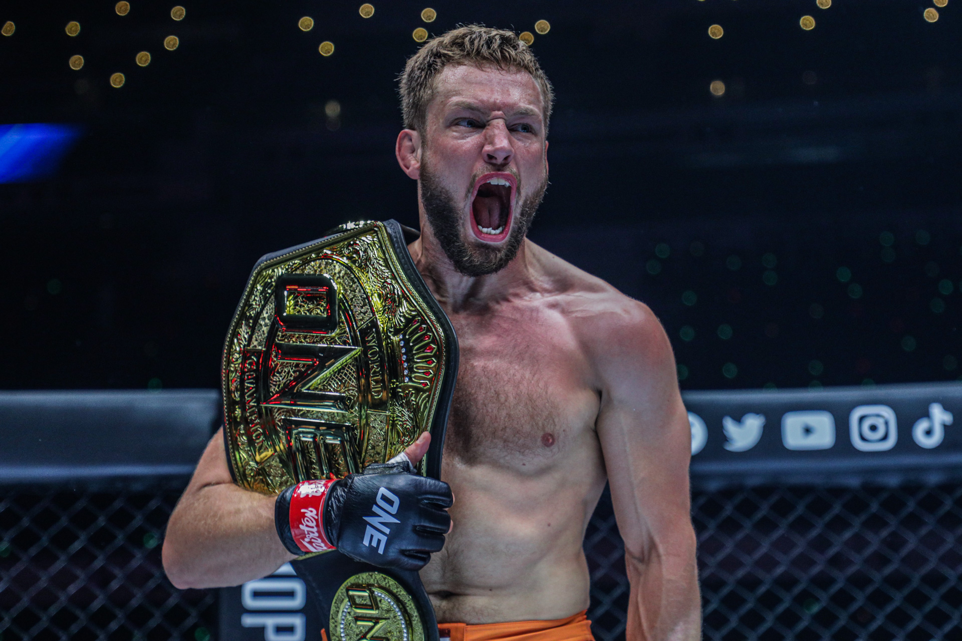 Reinier De Ridder is victorious at ONE 159